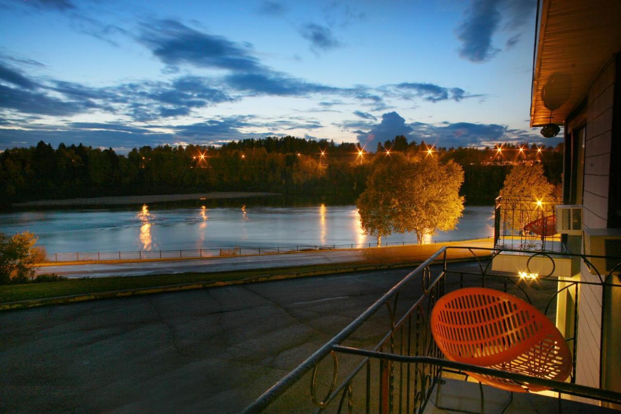 Motel Chute Des Peres Dolbeau-Mistassini Экстерьер фото