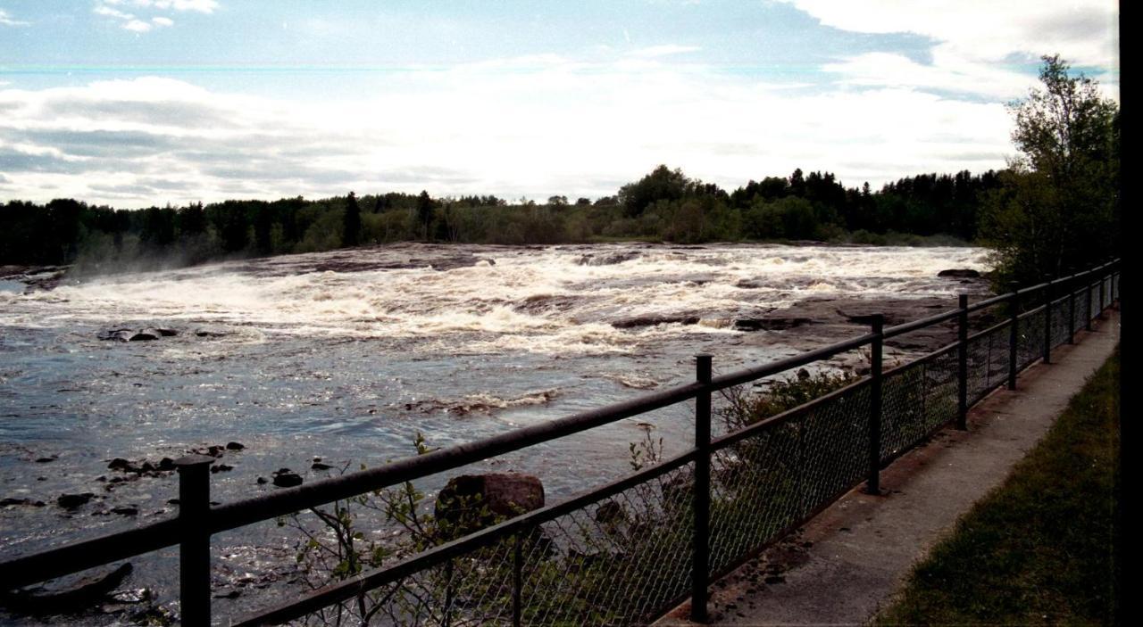 Motel Chute Des Peres Dolbeau-Mistassini Экстерьер фото